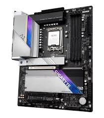 0 B GIGABYTE Z690